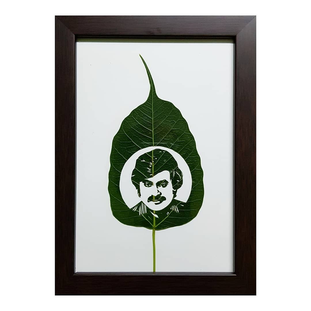 Instagram/t_peepal His first ever leaf carving was a gift to a friend.